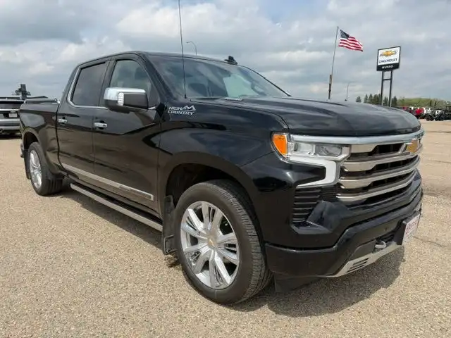 2022 Chevrolet Silverado 1500 High Country 4X4 Crew Cab Standard Box's photo