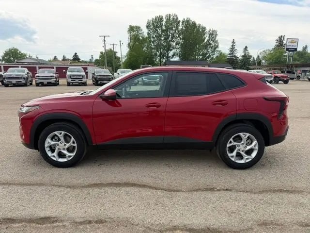 2026 Chevrolet Trax LS photo 4