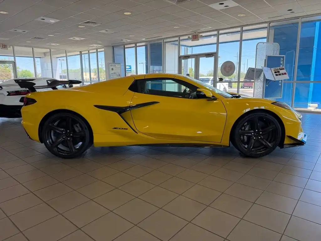 2026 Chevrolet Corvette Z06 Convertible 3LZ's photo