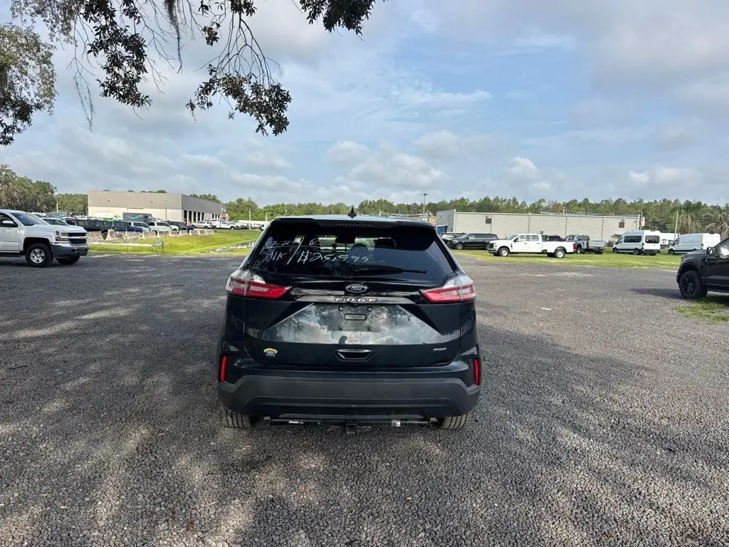 2024 Ford Edge SE AWD photo 5