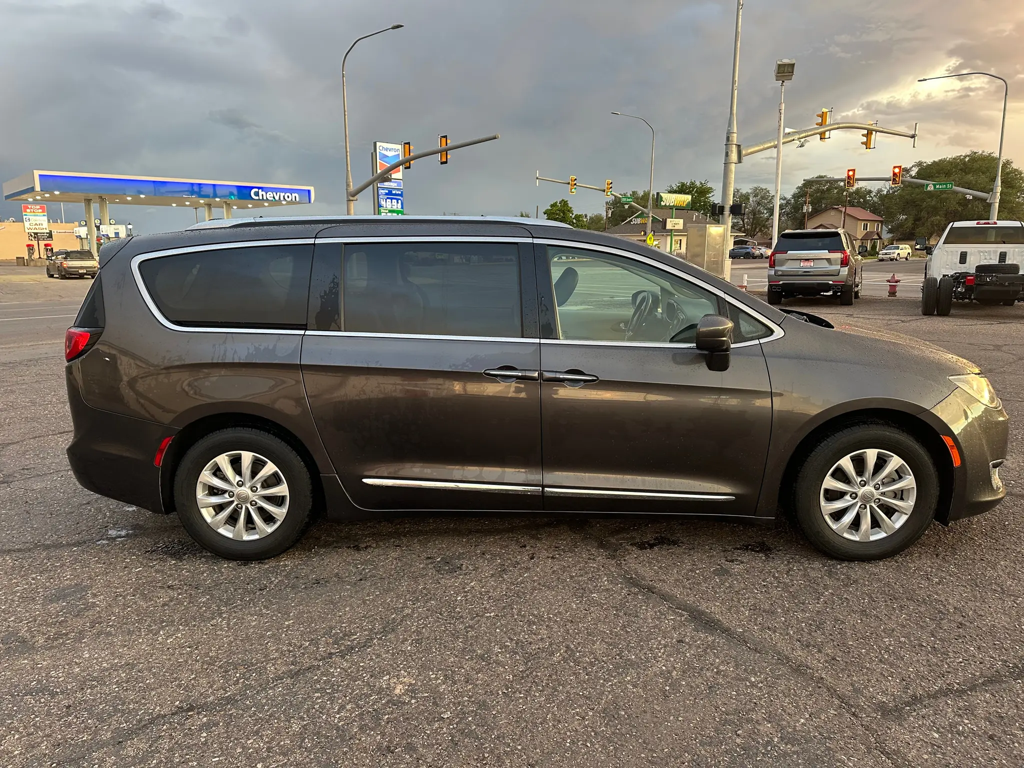 2018 Chrysler Pacifica Touring L photo 4