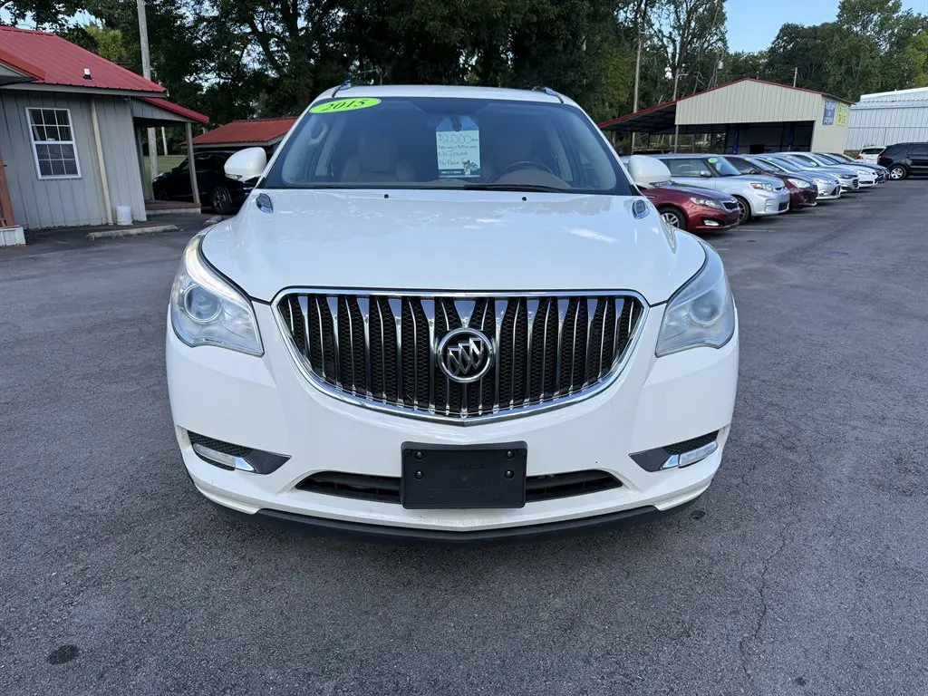 2015 Buick Enclave Leather AWD photo 3
