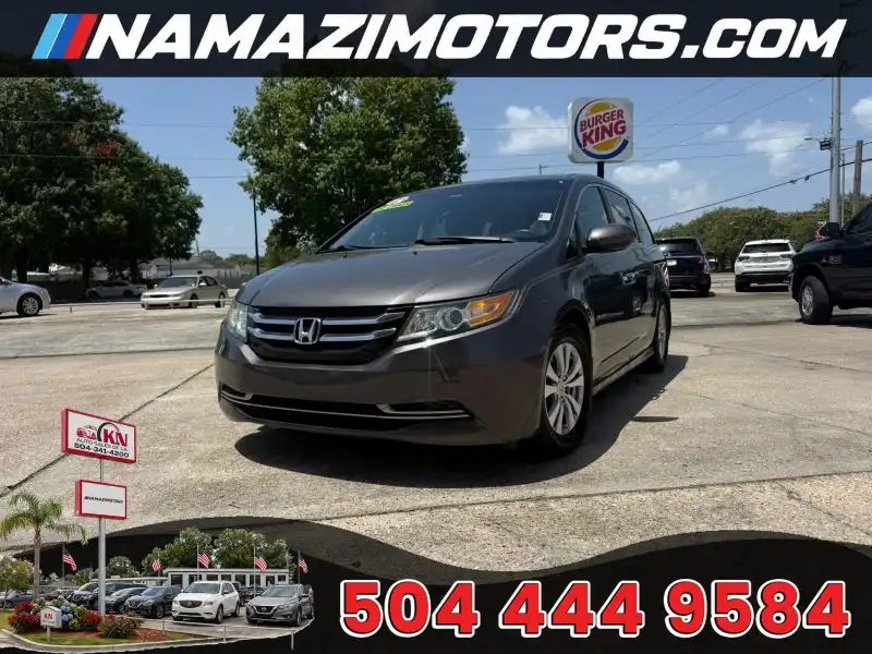 2015 Honda Odyssey EX's photo