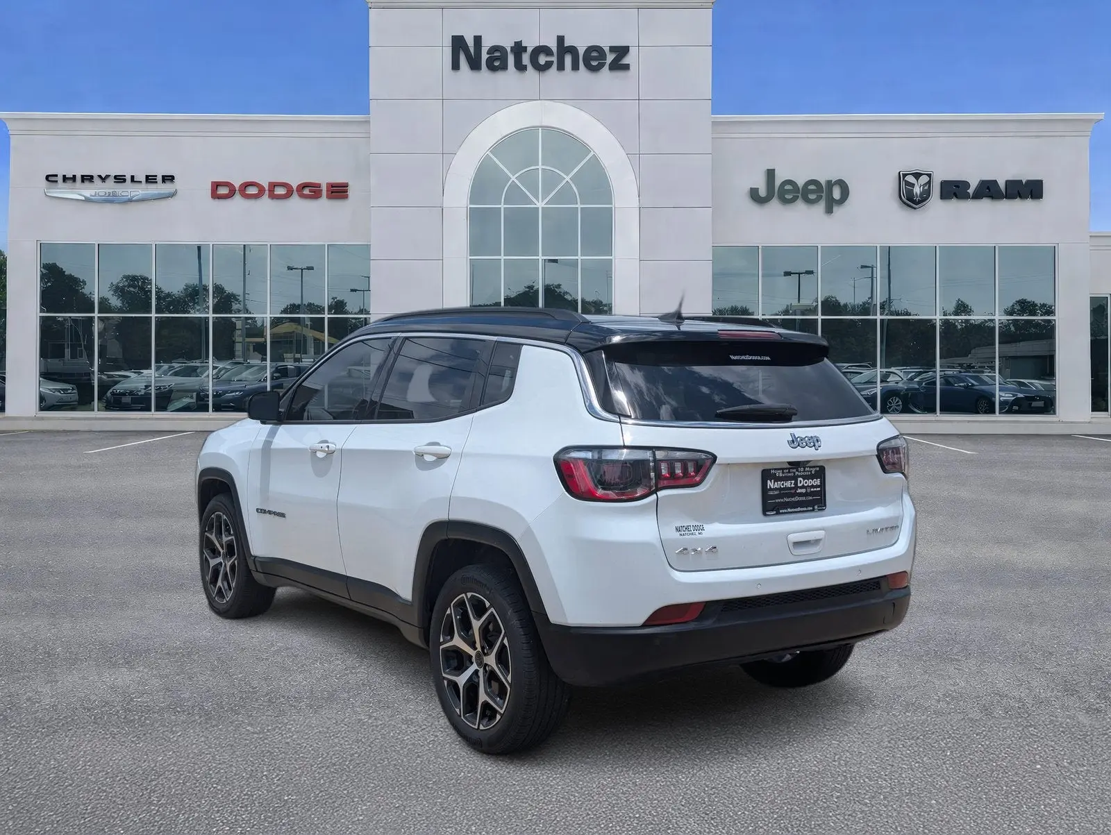 2025 Jeep Compass Limited 4X4 photo 4