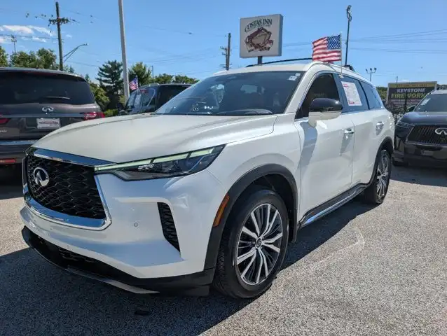 2023 INFINITI QX60 SENSORY AWD's photo
