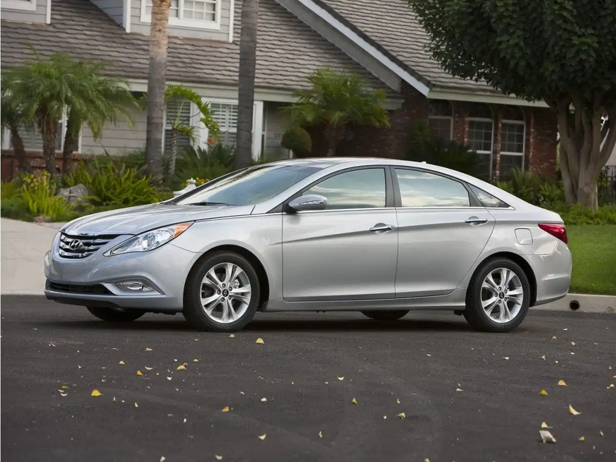 2012 Hyundai Sonata GLS I4 A/T PZEV's photo