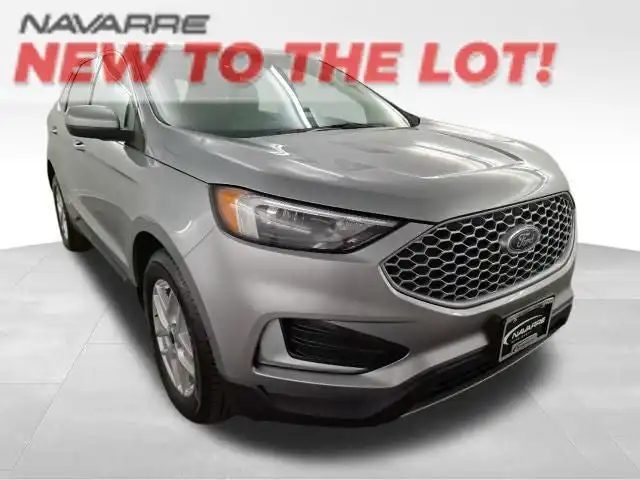 2024 Ford Edge SEL AWD's photo