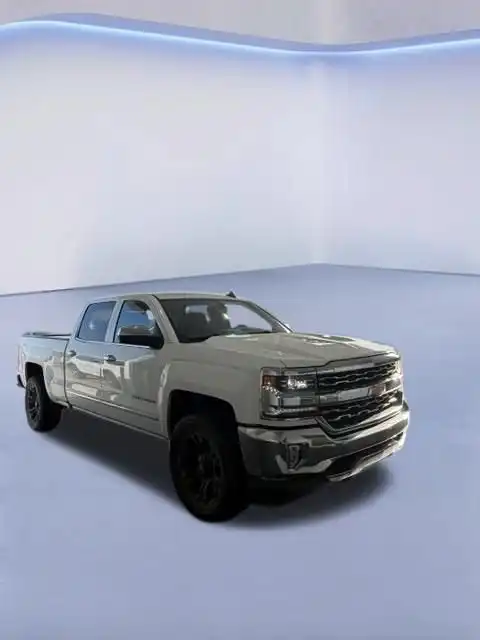 2018 Chevrolet Silverado 1500 LTZ Crew Cab Standard Box's photo