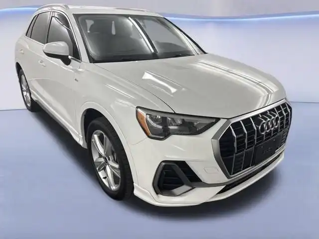 2021 Audi Q3 45 TFSI S Line Premium quattro's photo