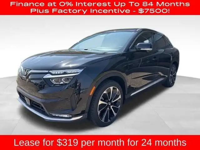 2025 VinFast VF 8 VF 8 Plus Standard Range's photo