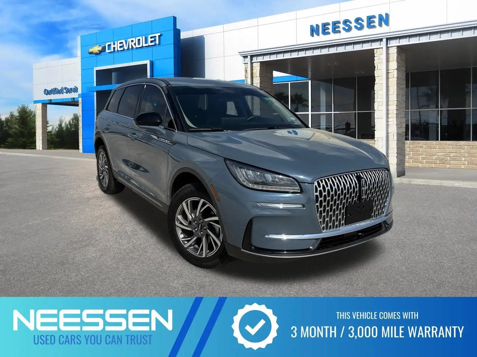 2025 Lincoln Corsair Premiere FWD's photo