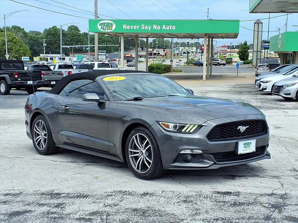 2017 Ford Mustang EcoBoost Convertible Premium's photo