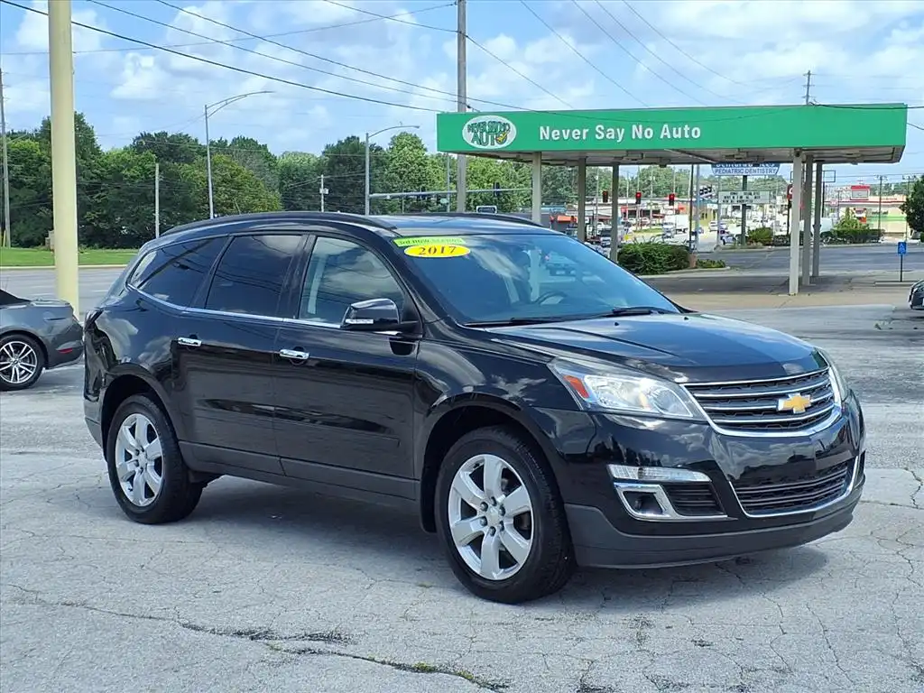 2017 Chevrolet Traverse 1LT FWD's photo