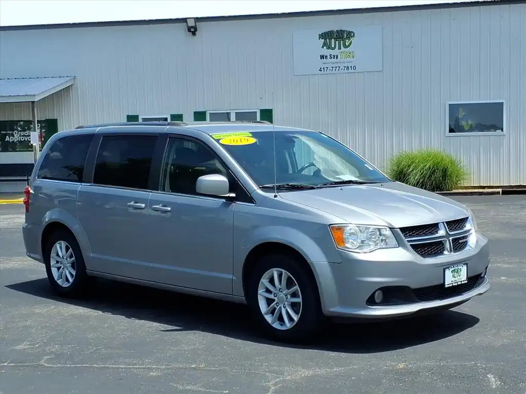 2019 Dodge Grand Caravan SXT's photo