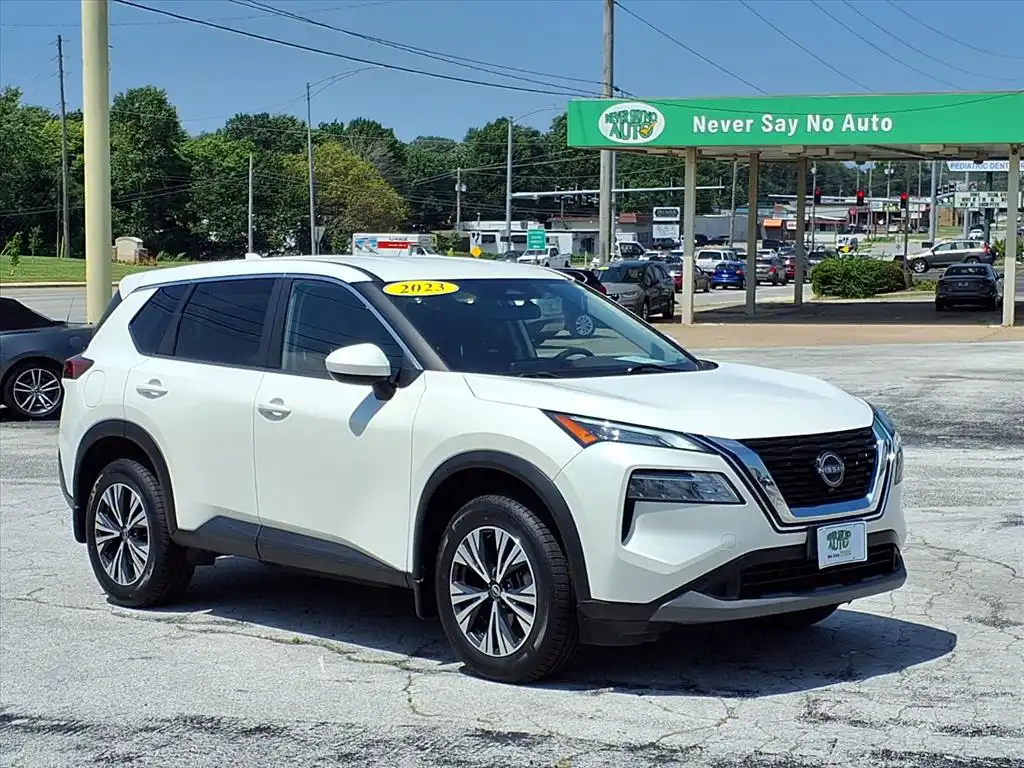 2023 Nissan Rogue SV FWD's photo