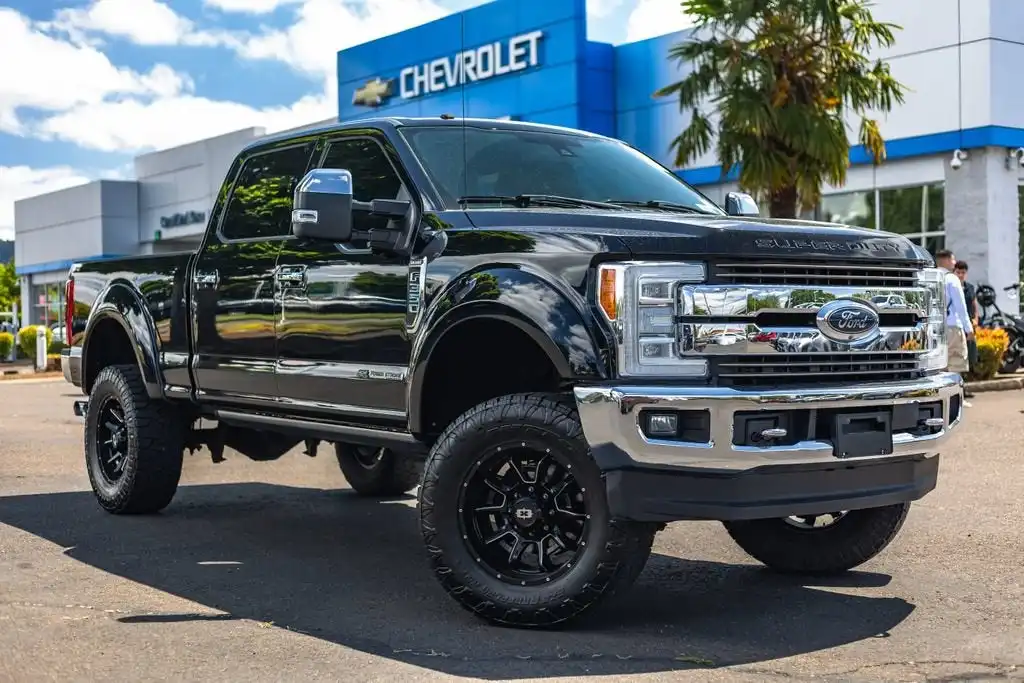 2017 Ford F-350 King Ranch 4x4 Crew Cab 6-1/2' Box SRW's photo