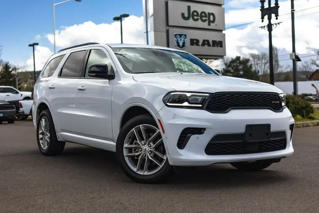 2025 Dodge Durango GT Plus AWD photo 1