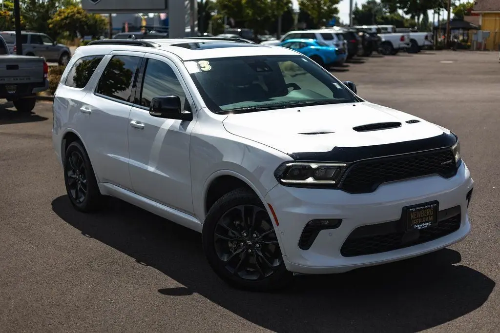 2023 Dodge Durango R/T AWD photo 3