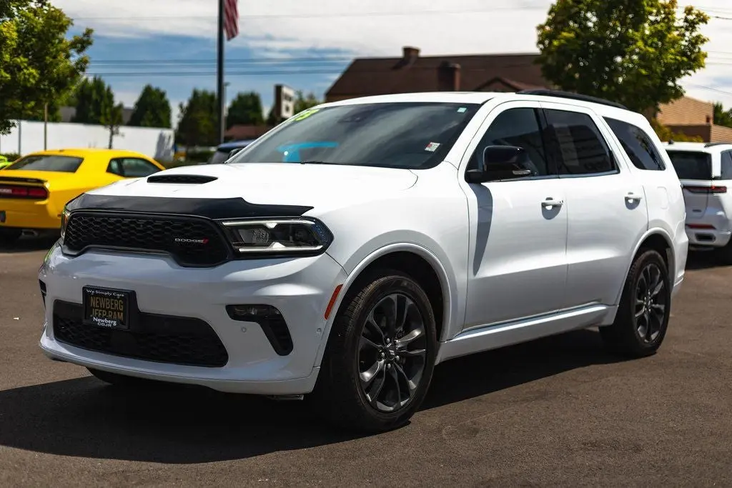 2023 Dodge Durango R/T AWD photo 5