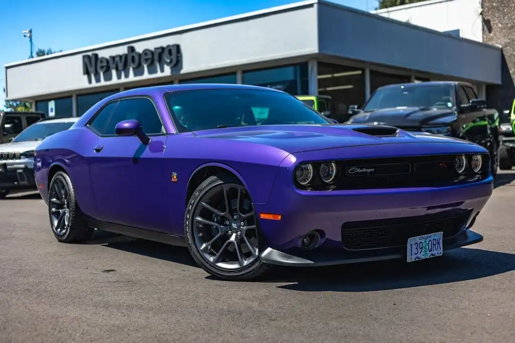 2023 Dodge Challenger R/T Scat Pack's photo