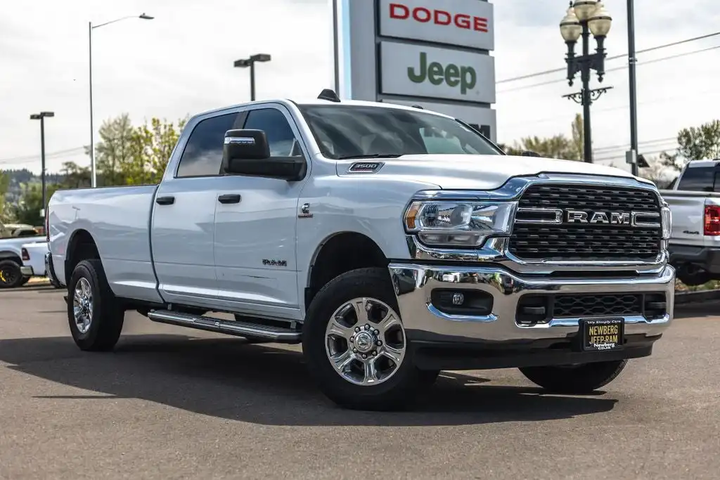 2024 RAM 3500 Big Horn 4X4 Crew Cab LWB's photo