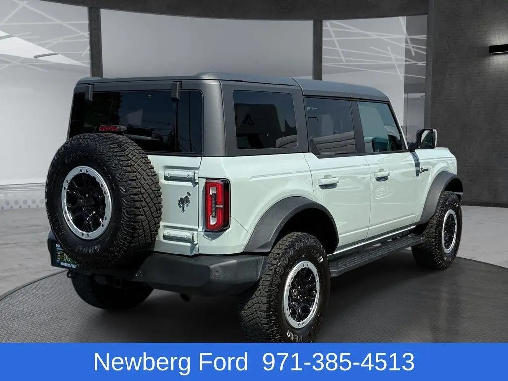 2022 Ford Bronco Outer Banks 4WD Advanced photo 5