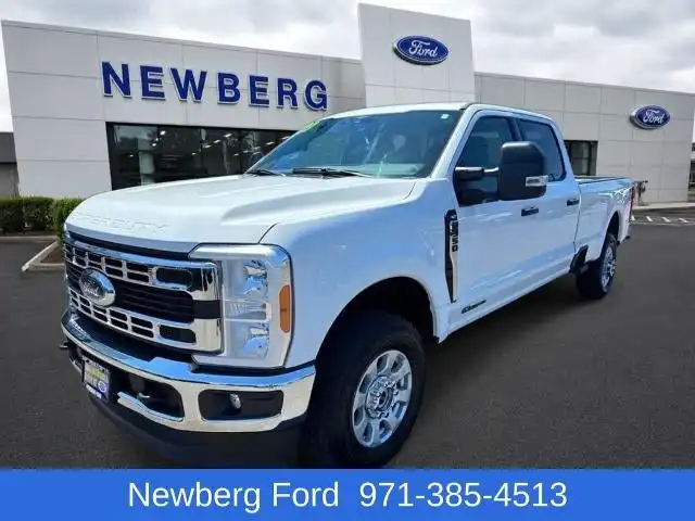 2023 Ford F-350 XLT 4x4 Crew Cab 176 in SRW's photo