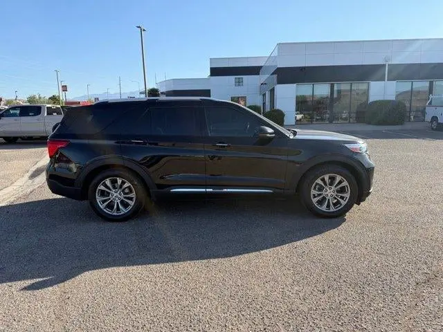 2021 Ford Explorer Limited RWD photo 4