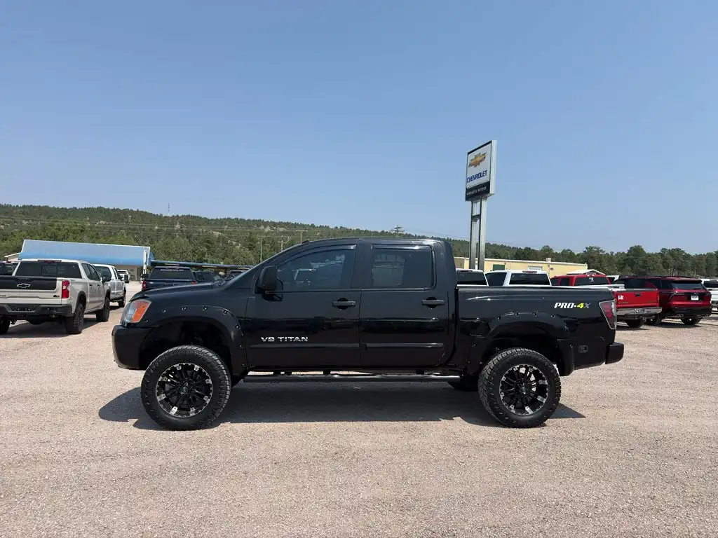 2014 Nissan Titan S 4X4 Crew Cab SWB's photo