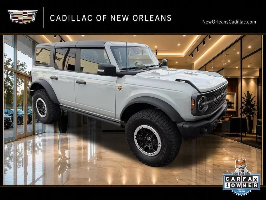 2023 Ford Bronco Badlands 4x4 photo 1