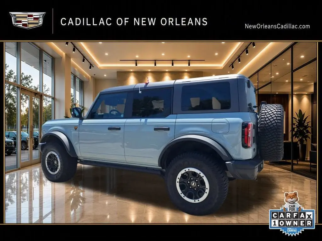 2023 Ford Bronco Badlands 4x4 photo 5
