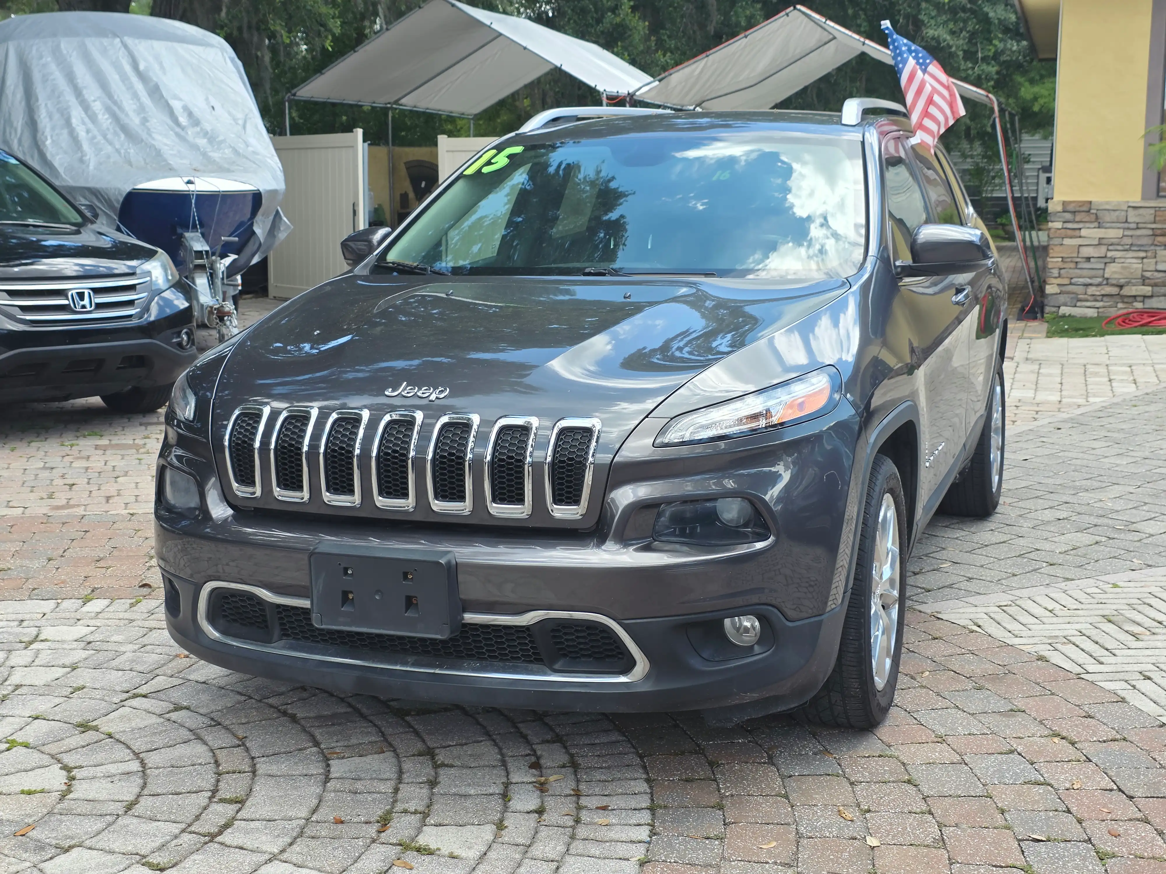 2015 Jeep Cherokee Limited's photo