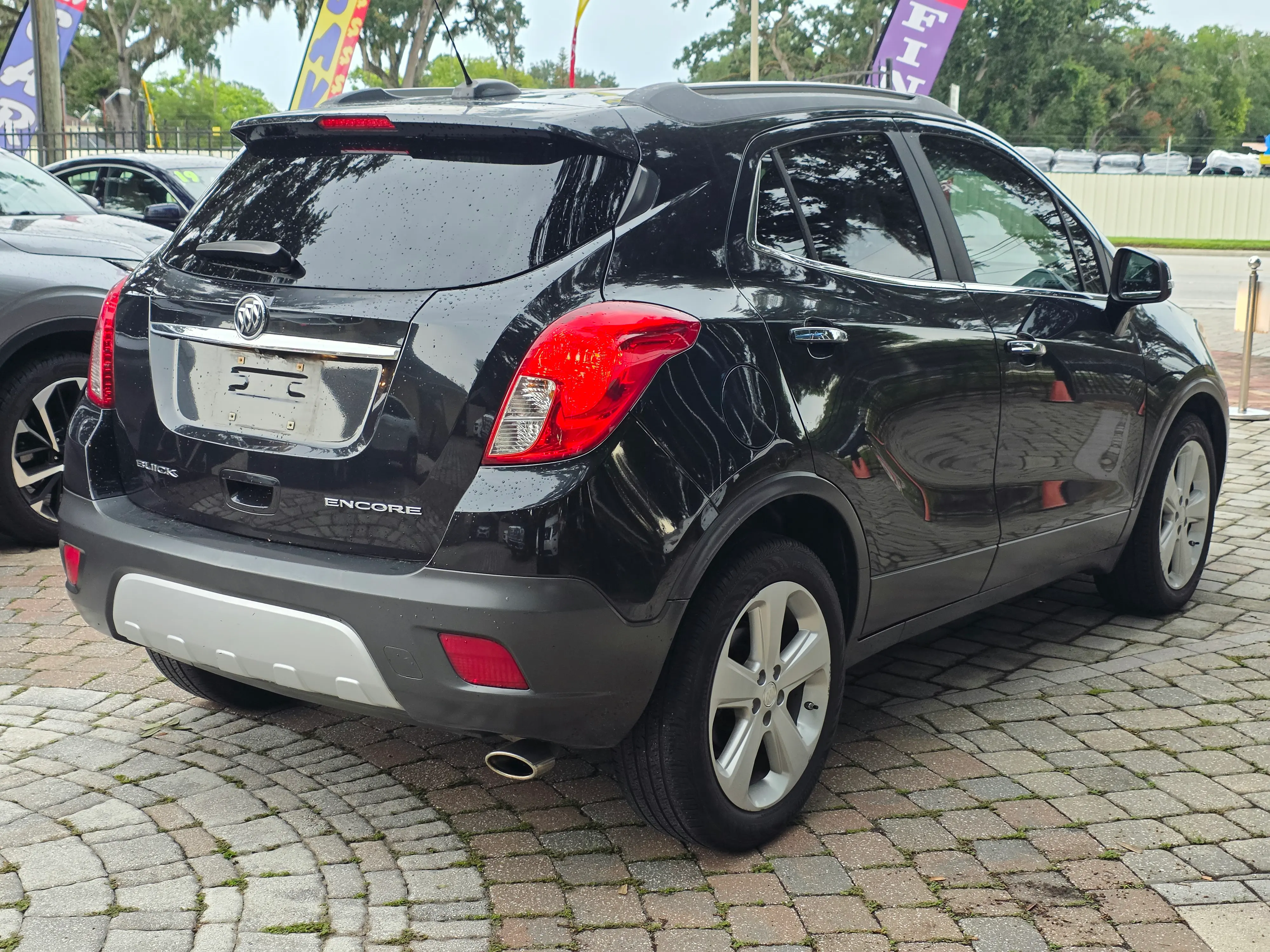 2016 Buick Encore Base photo 5