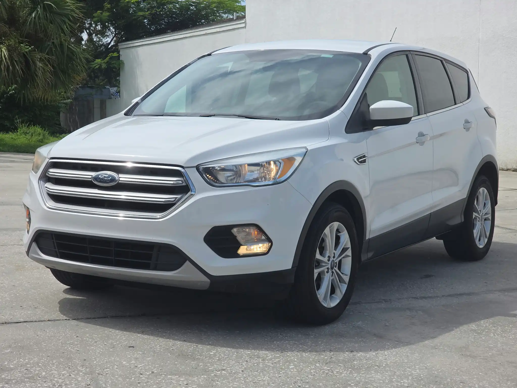 2017 Ford Escape SE's photo