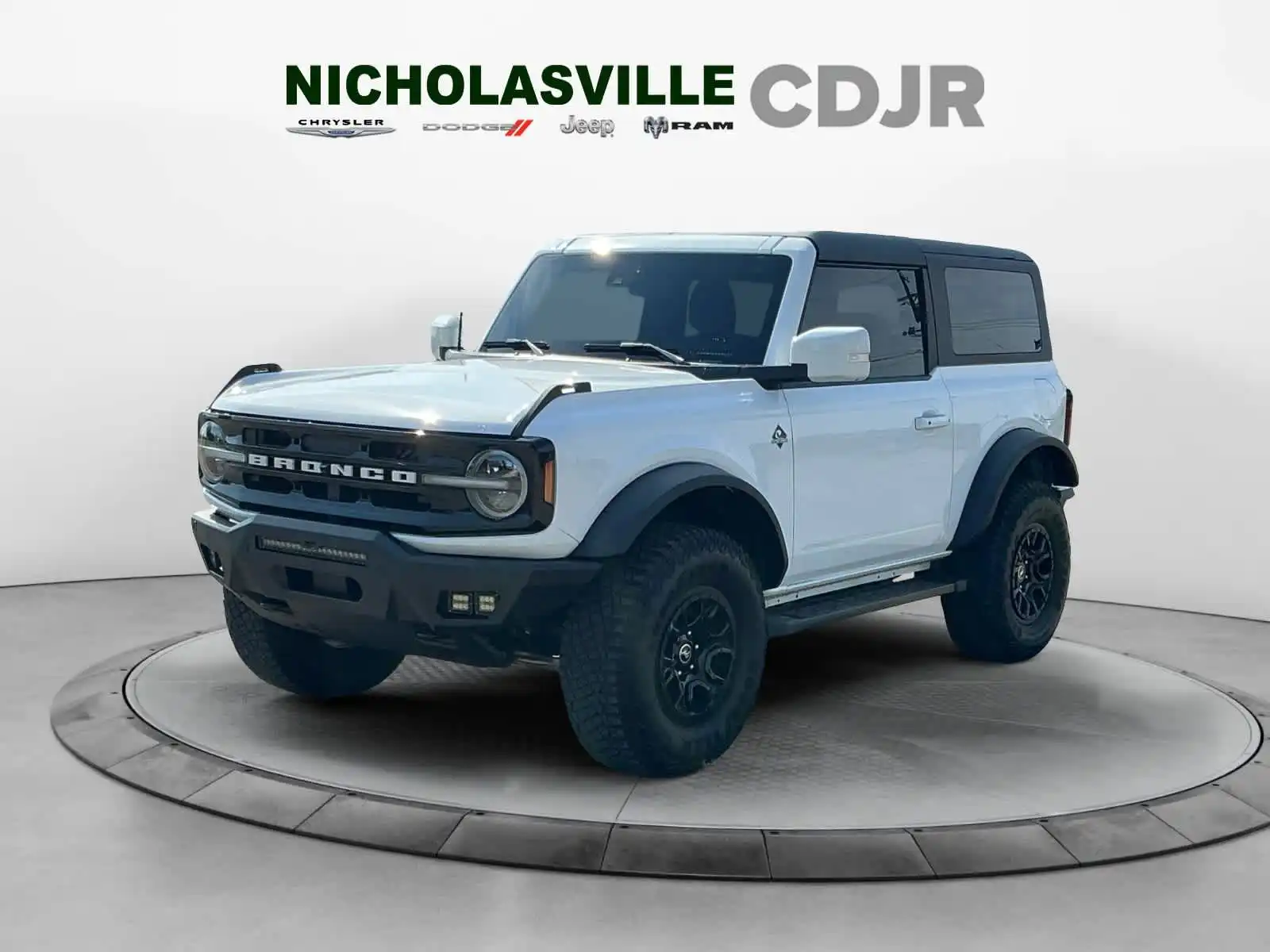 2023 Ford Bronco Outer Banks 4WD Advanced's photo