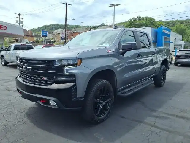 2021 Chevrolet Silverado 1500 LT Trail Boss 4X4 Crew Cab Short Box's photo