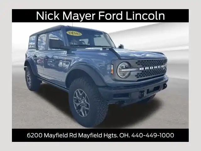 2025 Ford Bronco Badlands 4WD's photo