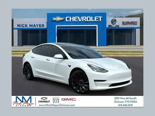 2023 Tesla Model 3 Performance's photo