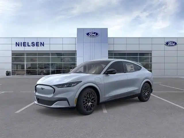 2026 Ford Mustang-Mach-e Premium's photo