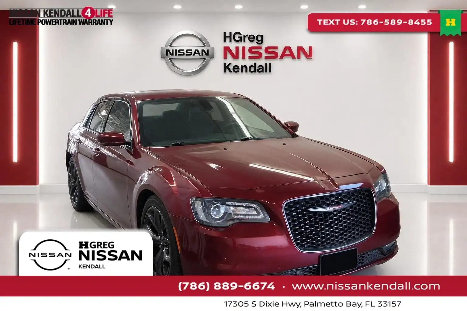 2023 Chrysler 300 S's photo