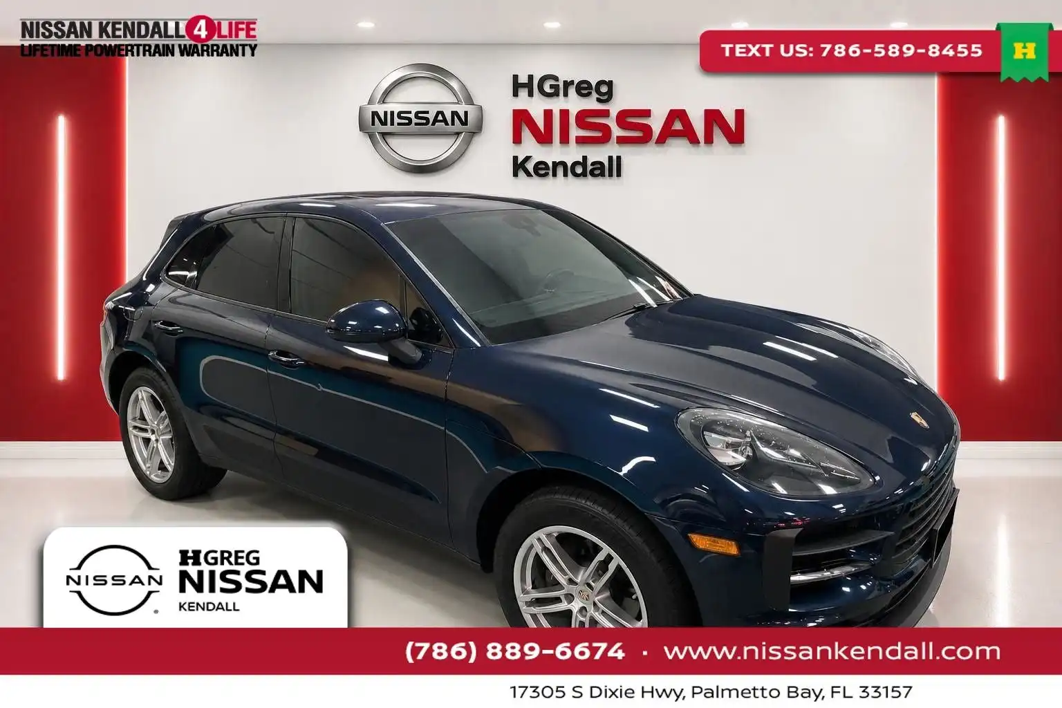 2020 Porsche Macan Base's photo