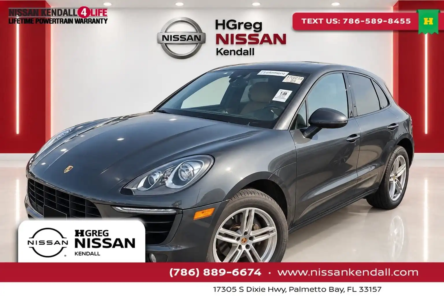 2018 Porsche Macan Base's photo