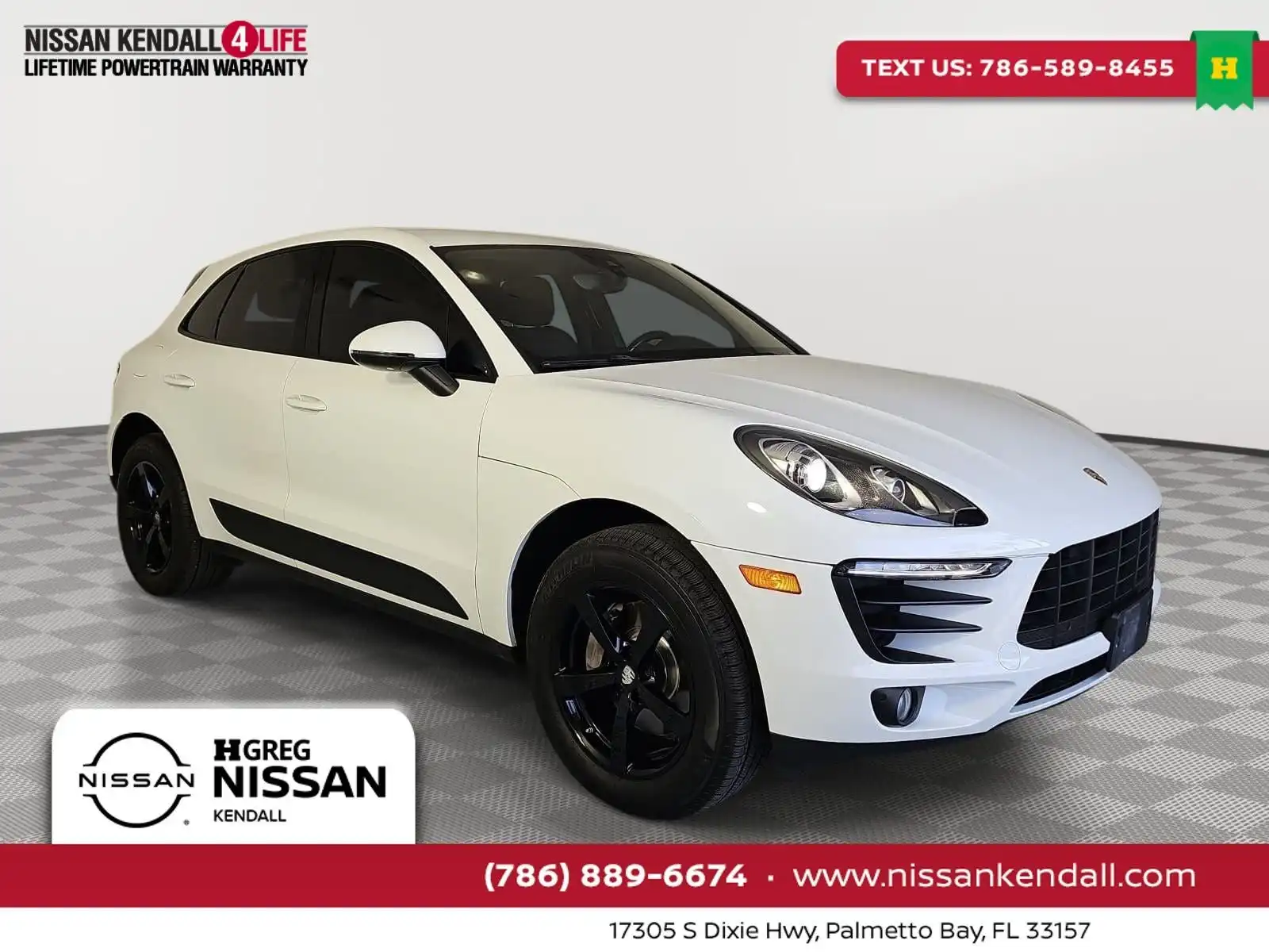 2018 Porsche Macan Base's photo