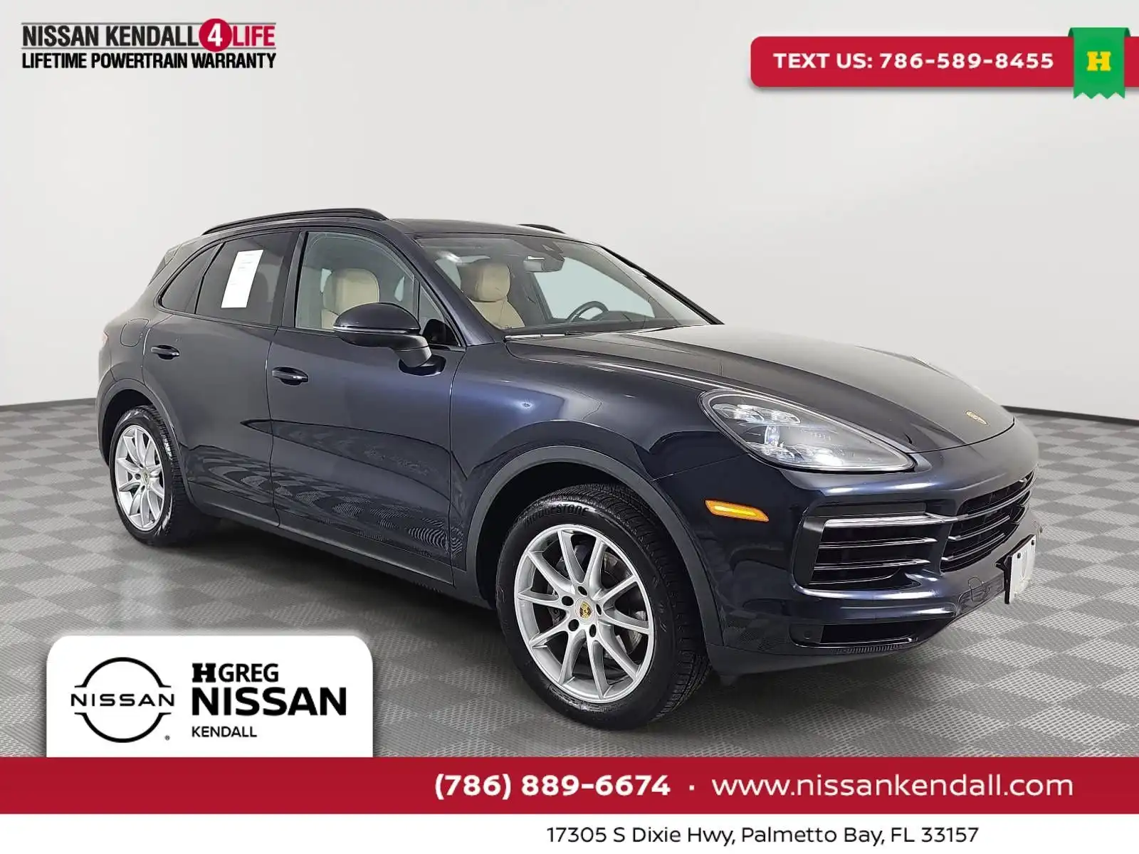 2019 Porsche Cayenne Base's photo