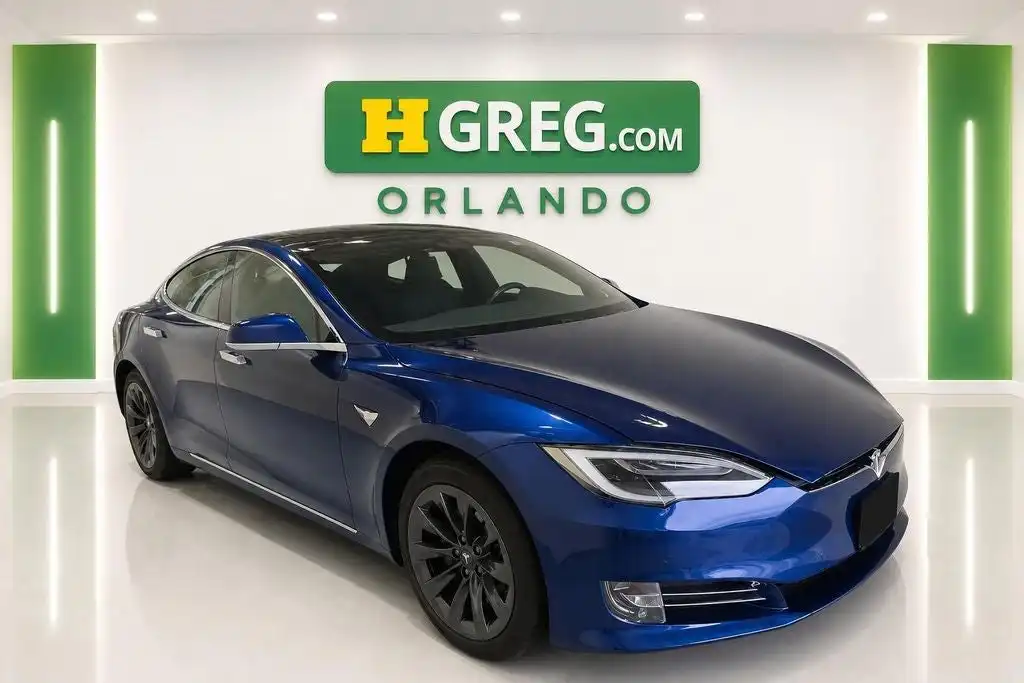2020 Tesla Model S Long Range's photo
