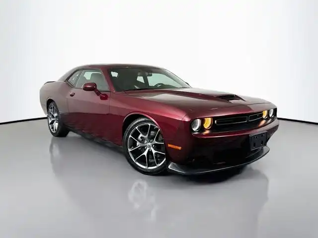 2022 Dodge Challenger GT Auto's photo