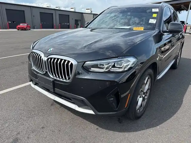 2023 BMW X3 xDrive30i's photo