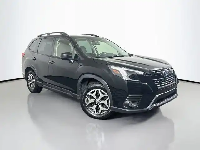 2023 Subaru Forester Premium's photo