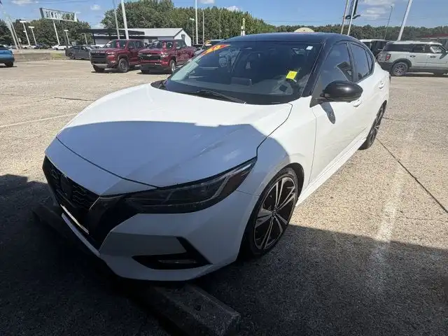 2020 Nissan Sentra SR CVT's photo