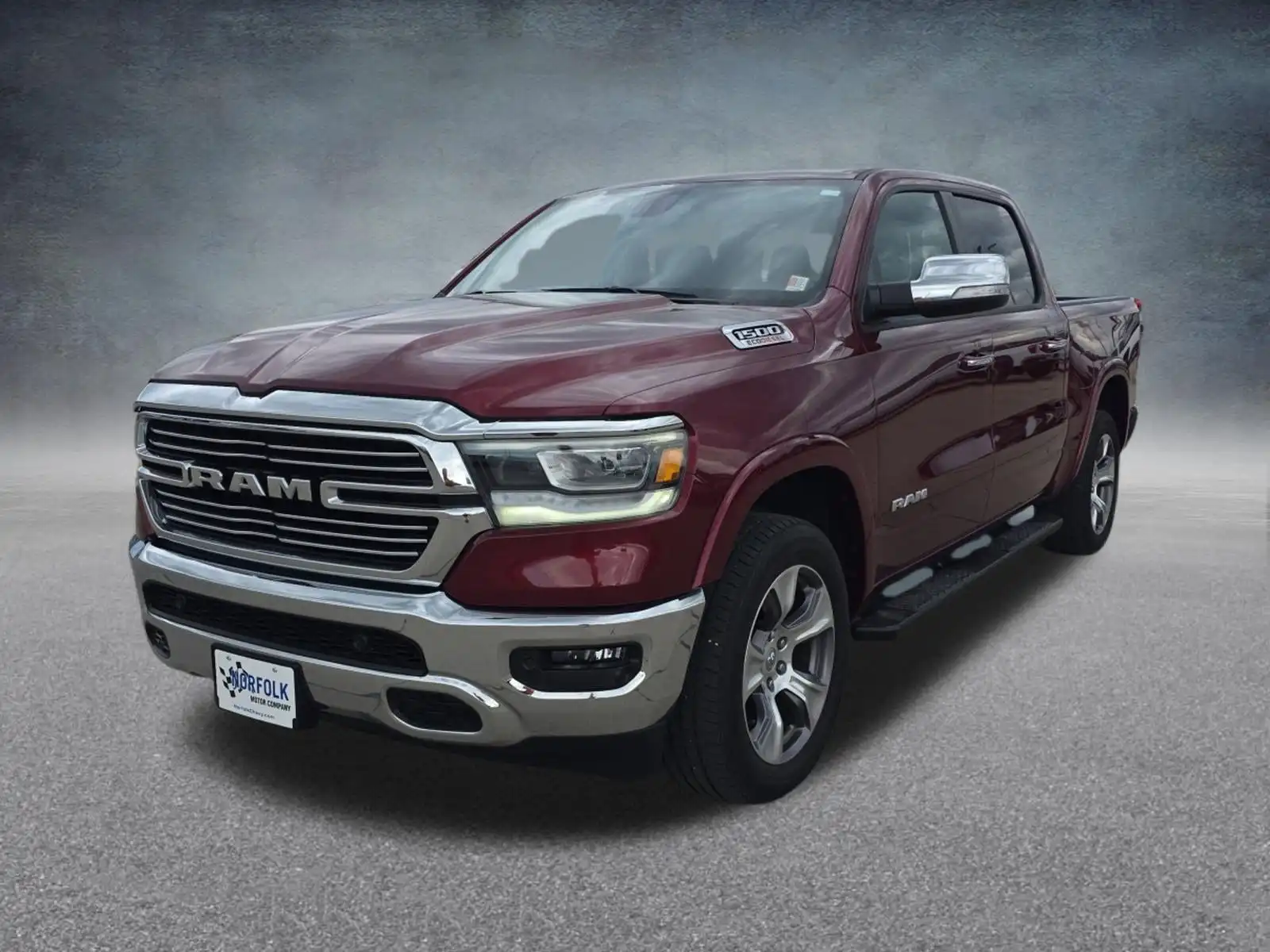 2020 RAM 1500 Laramie 4x4 Crew Cab 5'7's photo